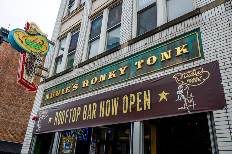 nashville-sign-blog image 2 800x534